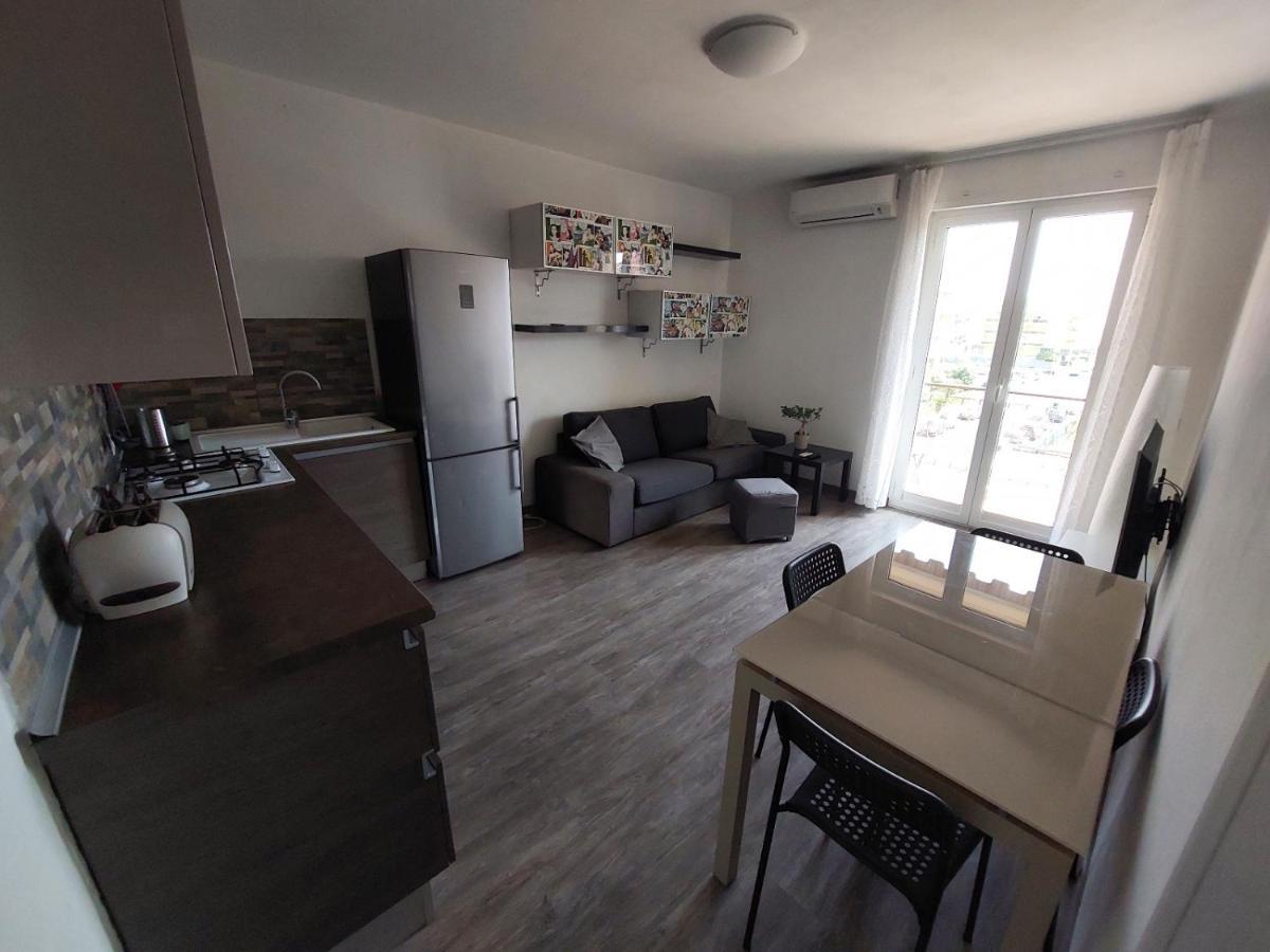 Casa Laura Lejlighed Ventimiglia Eksteriør billede
