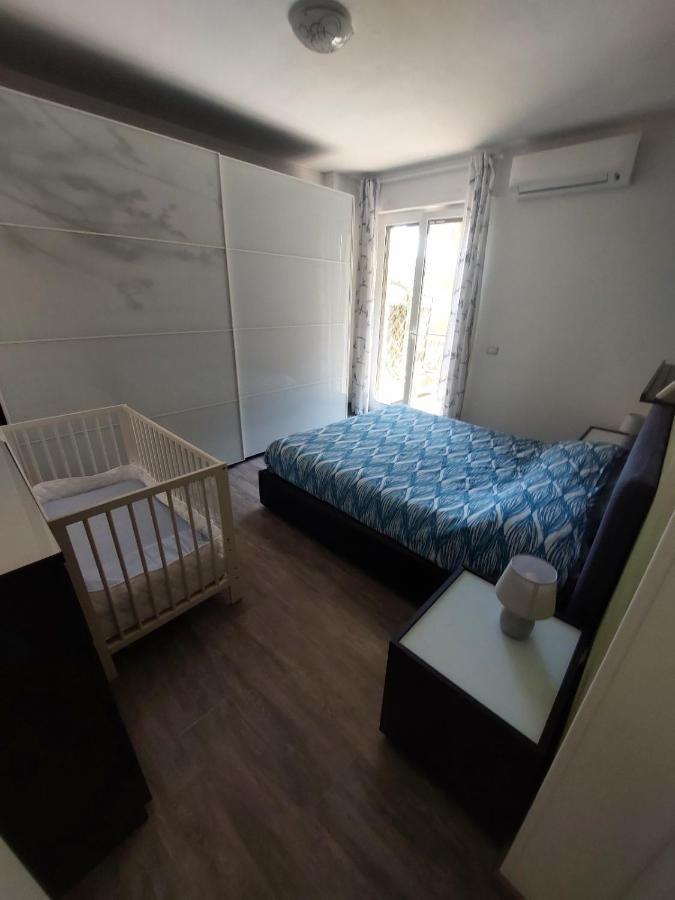 Casa Laura Lejlighed Ventimiglia Eksteriør billede