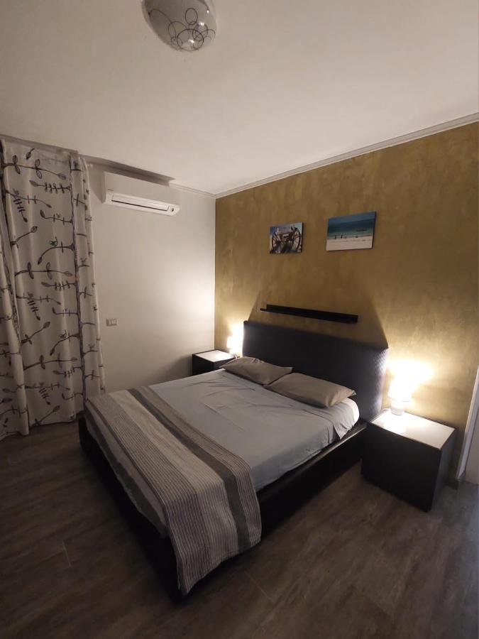 Casa Laura Lejlighed Ventimiglia Eksteriør billede